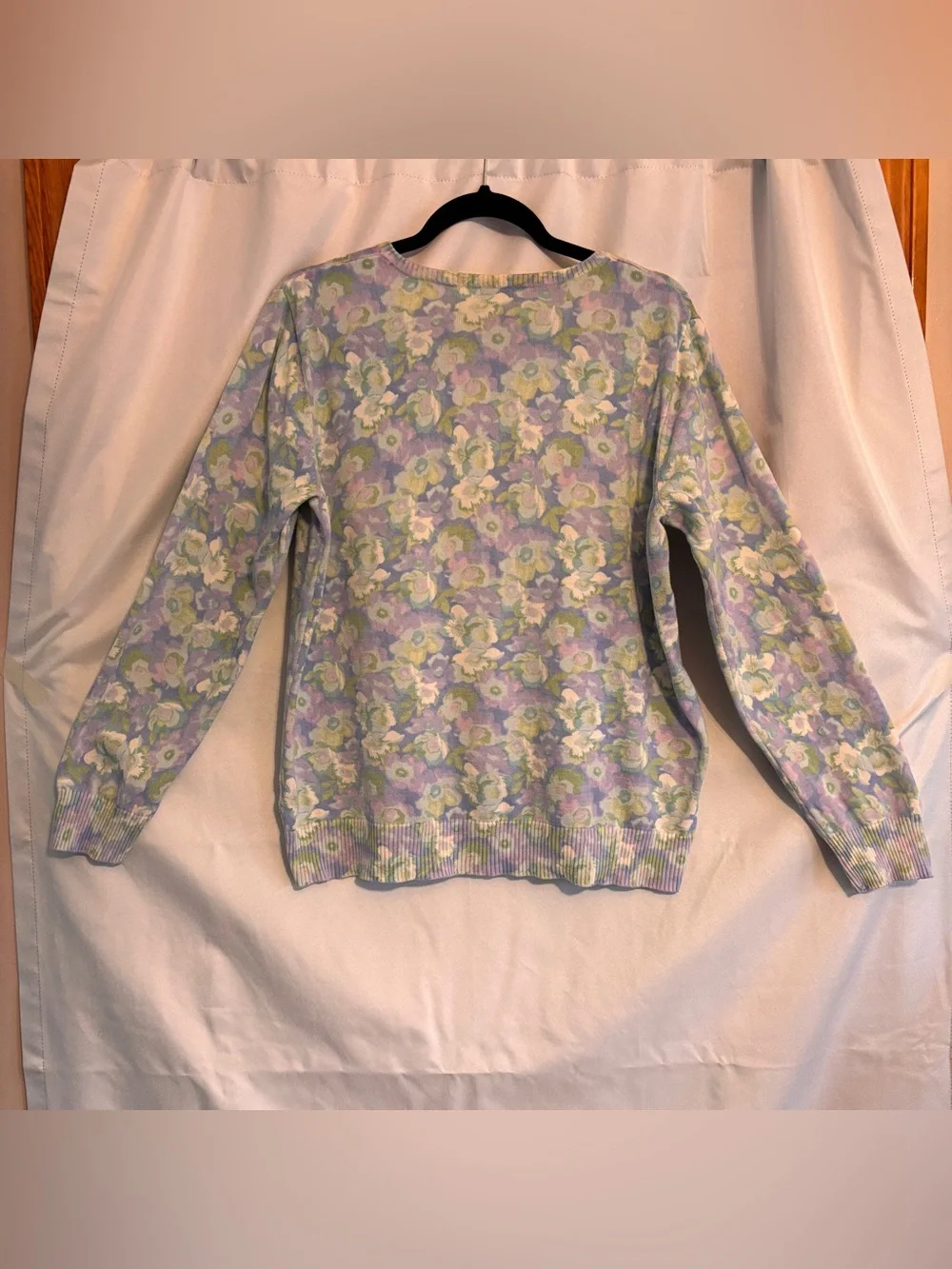 L.L. Bean Pastel Floral Knit Cardigan - Lavender, Light Green, Cream ~ Sz XL - Picture 2 of 6